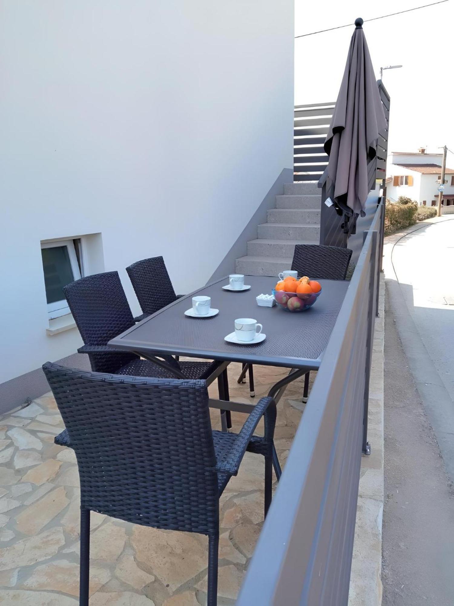 Apartment Valentino Tar-Vabriga Exterior photo